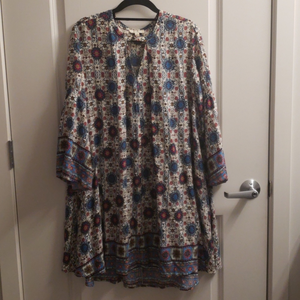 Umgee Medallion Keyhole Dress